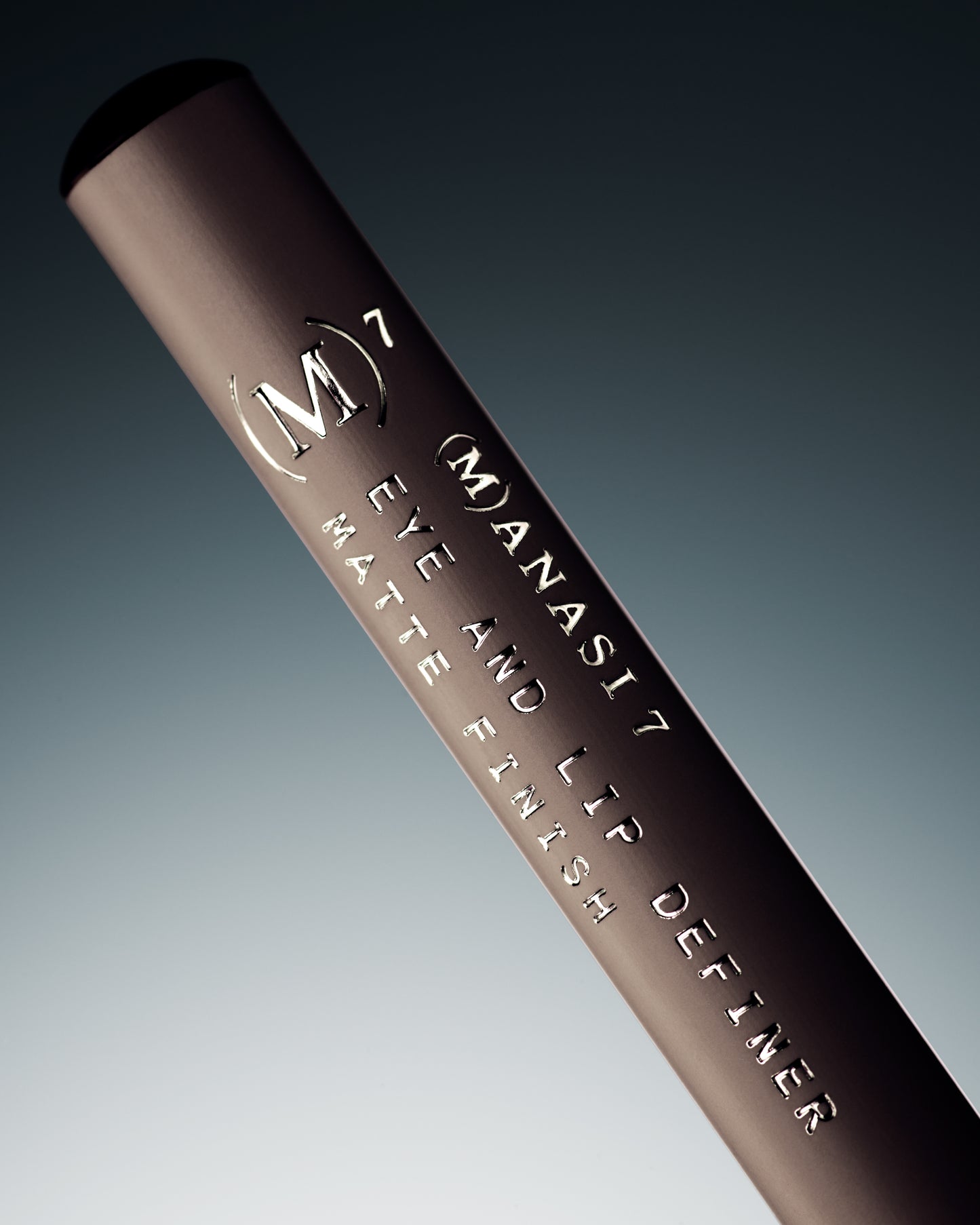 Manasi 7 eye and lip definer