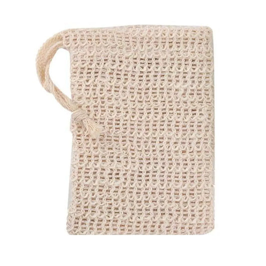 Natural cotton and sisal soap bag. A pouch that allows all the scraps of soap have a second life. Zero-waste and eco.