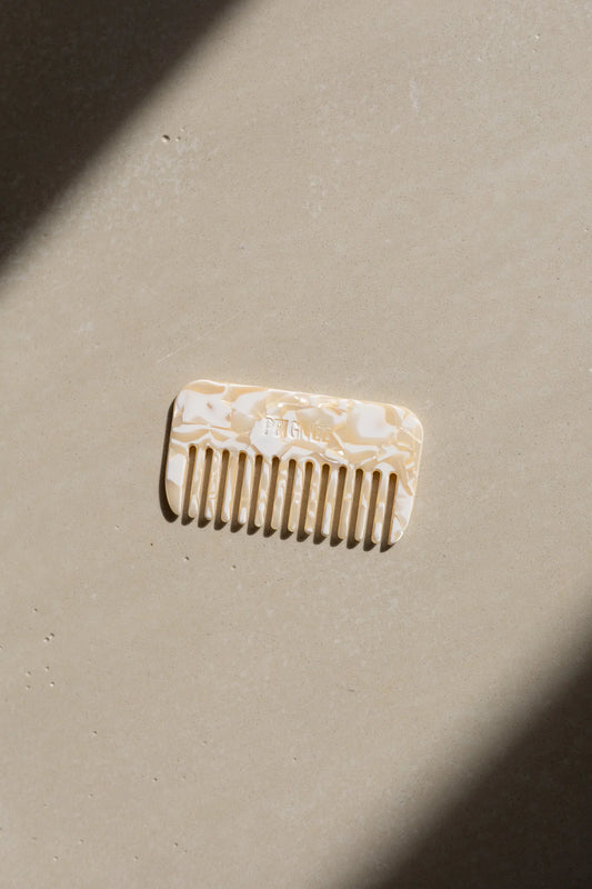 small travel comb by Peignee