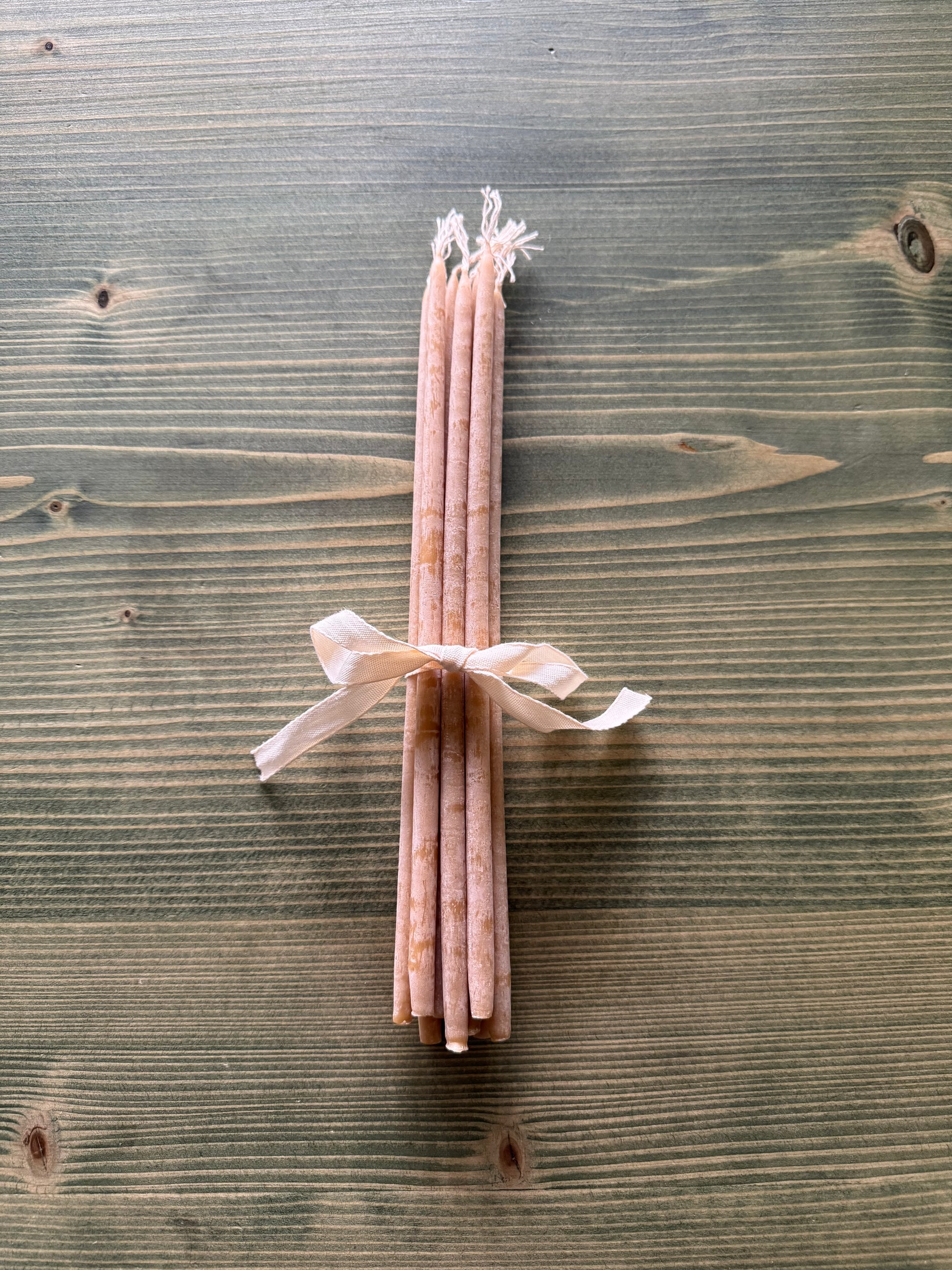     Pure beeswax candles with cotton wick designed for clean and slow burning