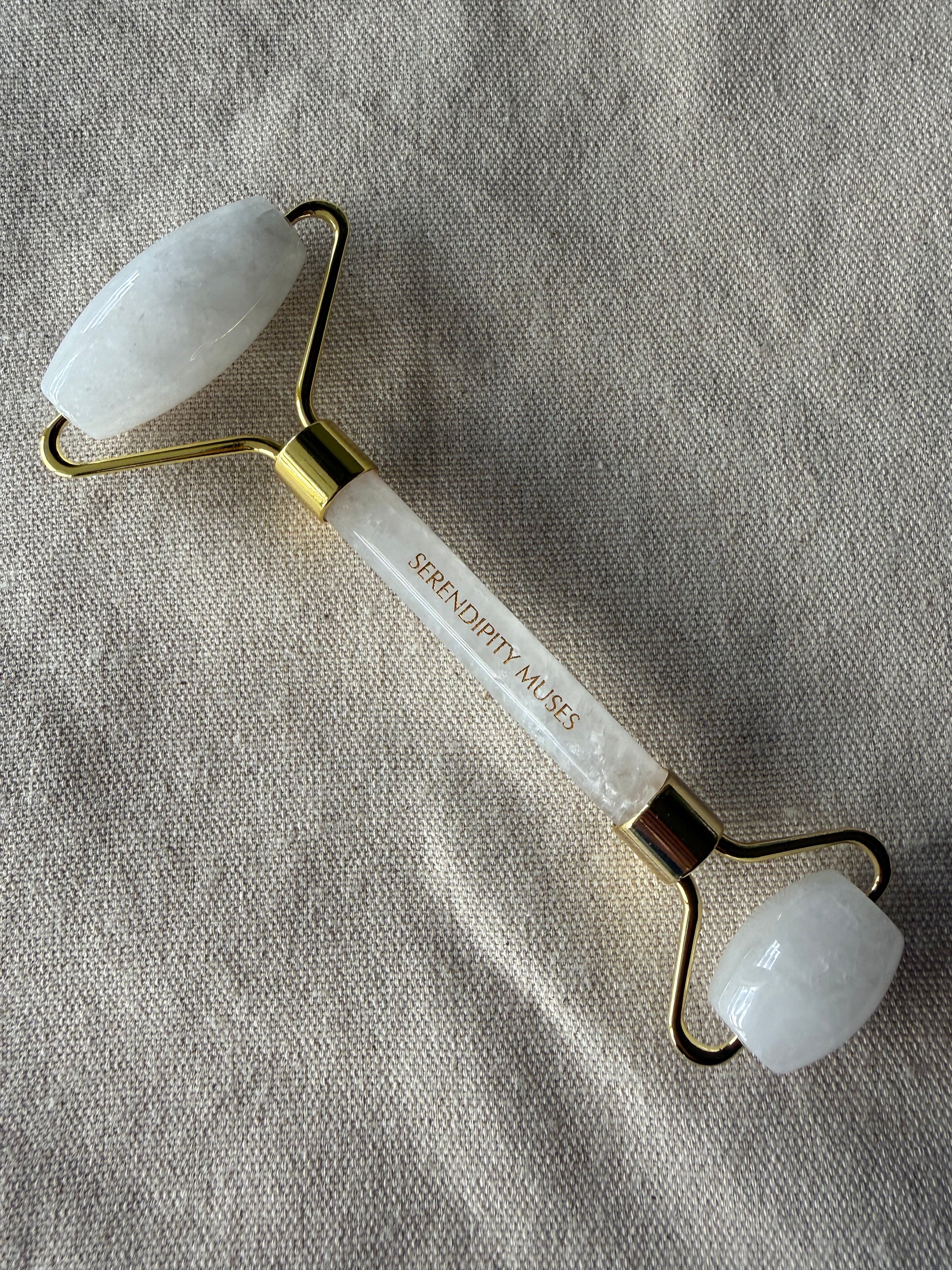     Clear quartz facial sculpting set with cooling roller 