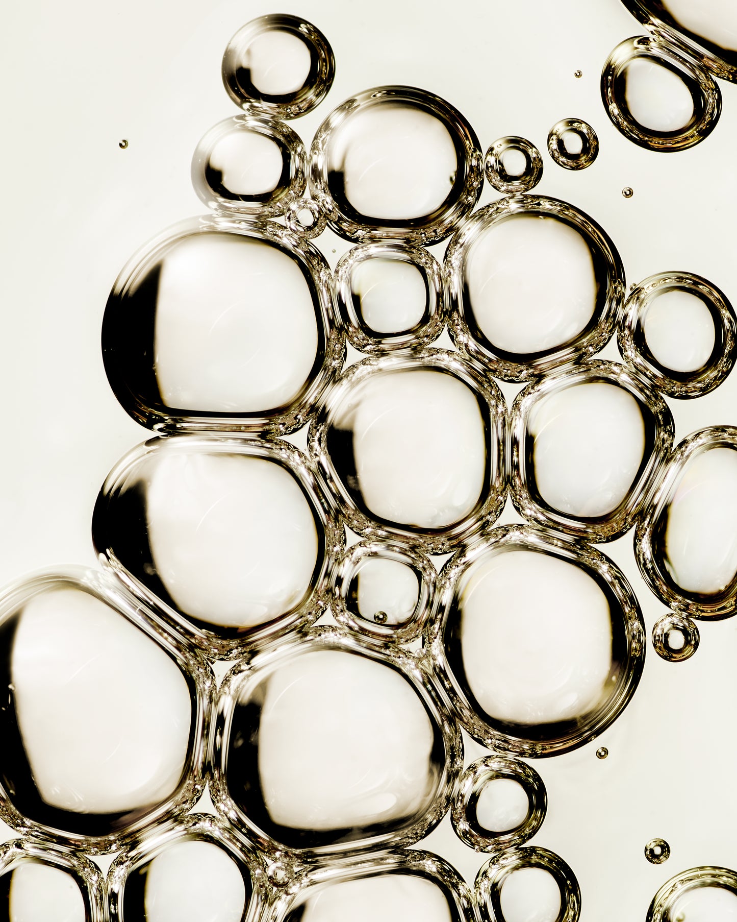 Close up of the Manasi 7 Botanical Body Oil 