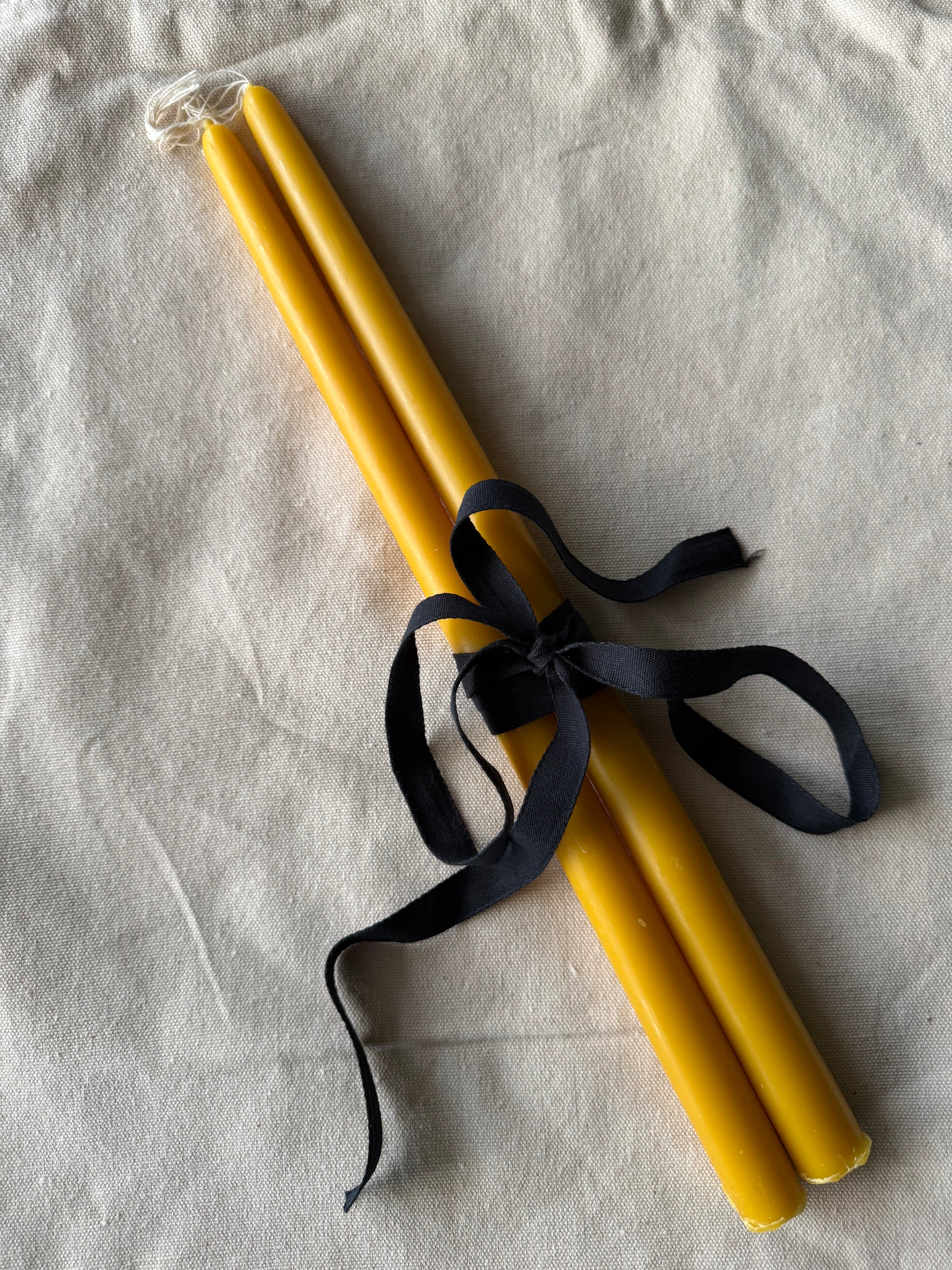 hand dipped beeswax taper candles natural honey scent 