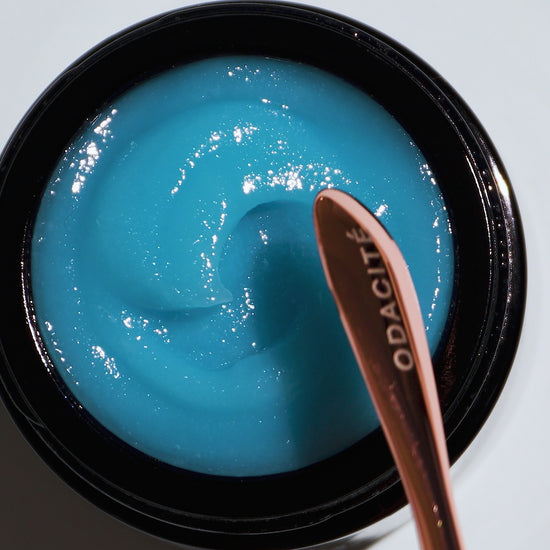 Le Blue Balm texture swirl