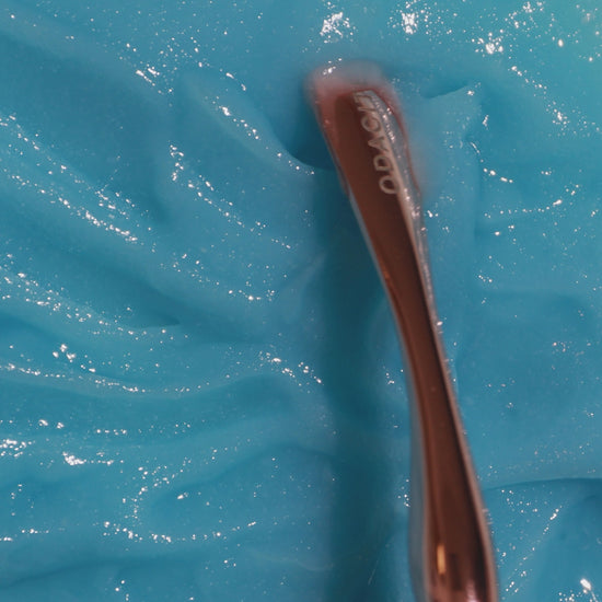 Le Blue Balm texture